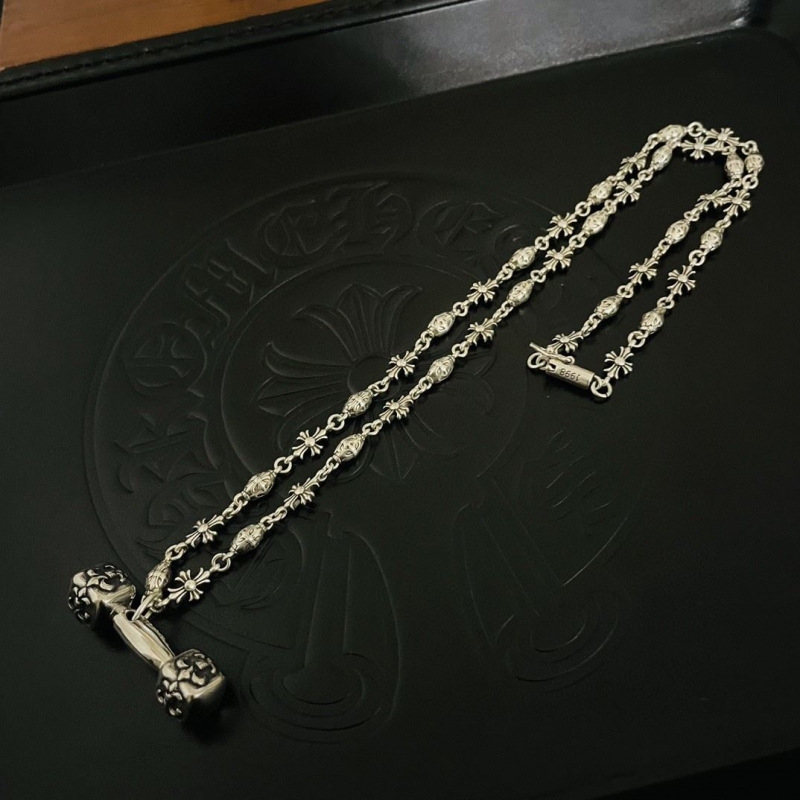 Ch**me He**ts necklaces